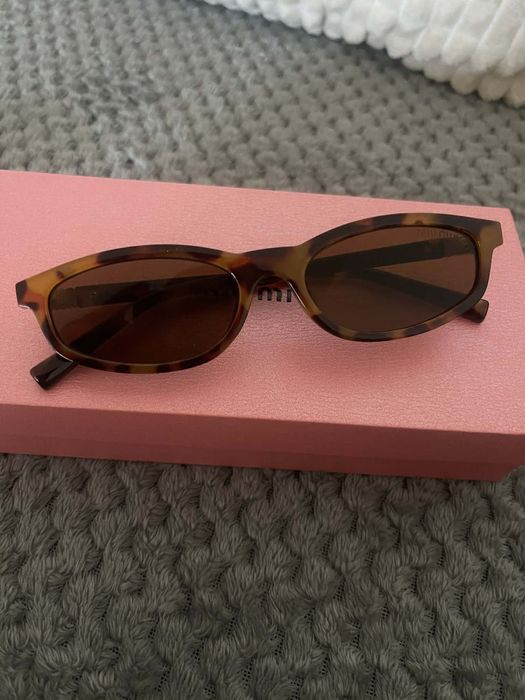 Okulary Miu miu.