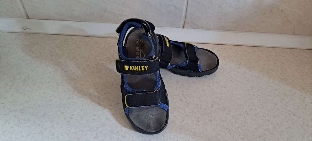 Sandały chłopięce McKinley r. 29