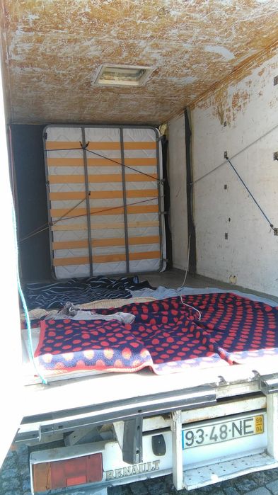 Mudanças e montagem profissionais carrinha contentor