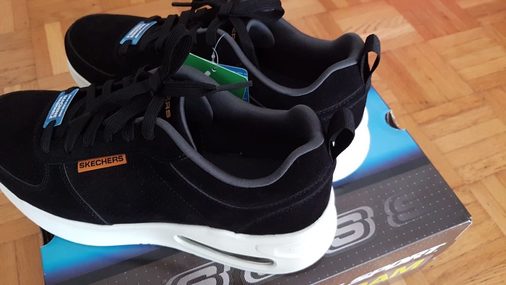 Кроссовки Skechers  SOLITAJR-JAXOR 40,41р,оригинал.