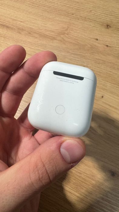 Apple AirPods 2 gen.