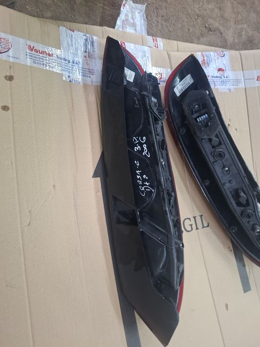 2 Farolins  tras opel corsa C 3 portas ano 2006