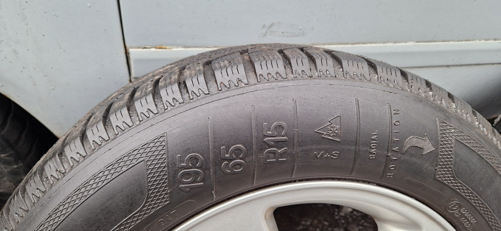 Alufelgi 15" Opony Zimowe 5x100 195/65/15 Golf 4 Bora Audi A3 Betlee