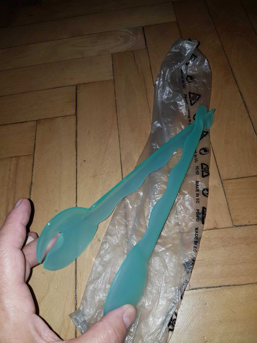 Tupperware J23 sztućce do sałatek MŁODE FALE