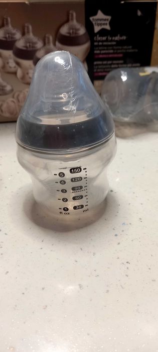 Tommee Tippee butelki