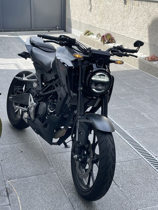 Honda cb125r 2023