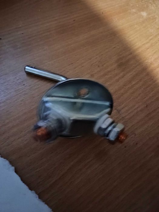 Graty z garażu, Głowica strugarska, frezarska, cęgi, młotki, siekiery