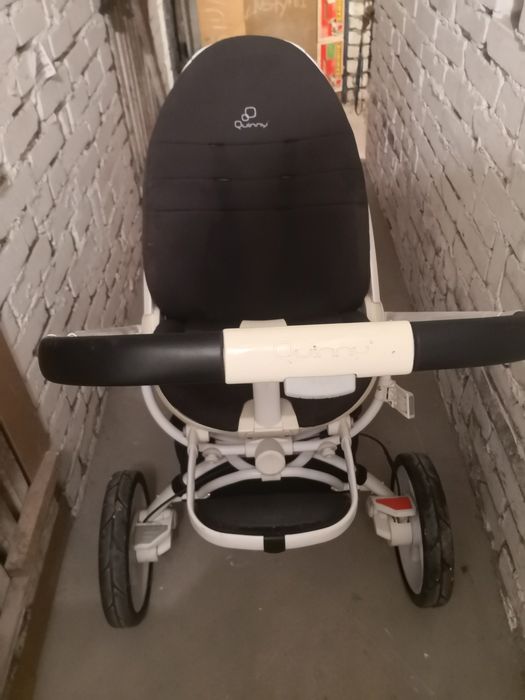 Sprzedam wózek spacerowy i gondola  uinny moodo