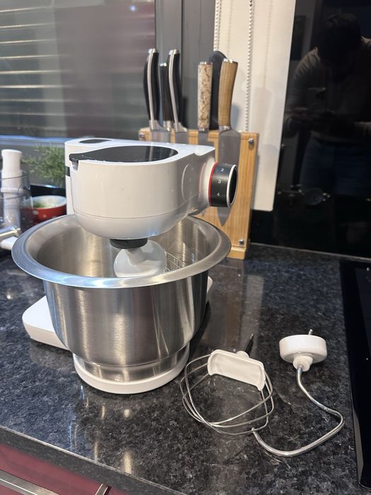 Robô de cozinha Bosh 9 acessórios