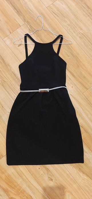 Vestido de cerimónia preto (usado uma vez)