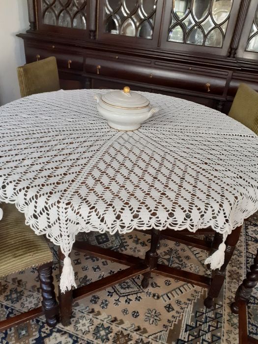 Toalha em crochê feita à mão