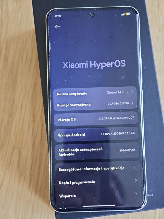 Xiaomi 14 ultra.