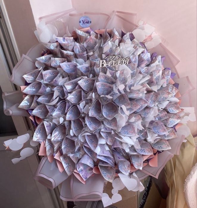 Їстівні букети на замовлення до 14 лютого