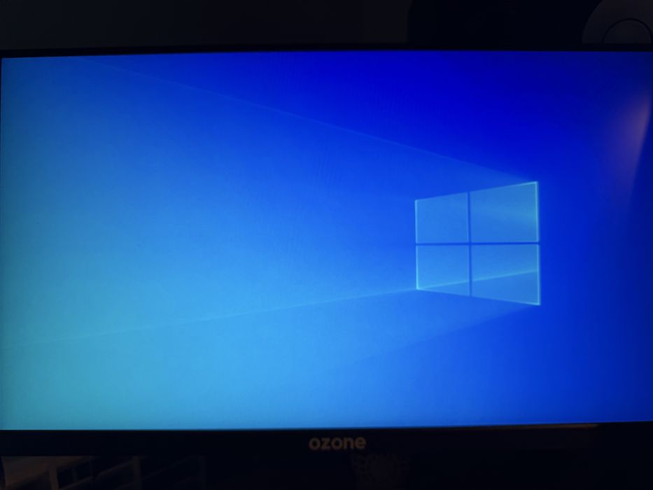 I9-14900|4070 Super|64Gb RAM|+Monitor 165Hz|C/Garantia 2027