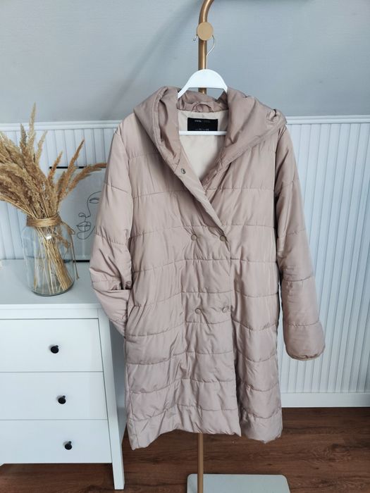 Sinsay | Beżowy pikowany płaszcz dwurzędowy damski z kapturem | XL 42