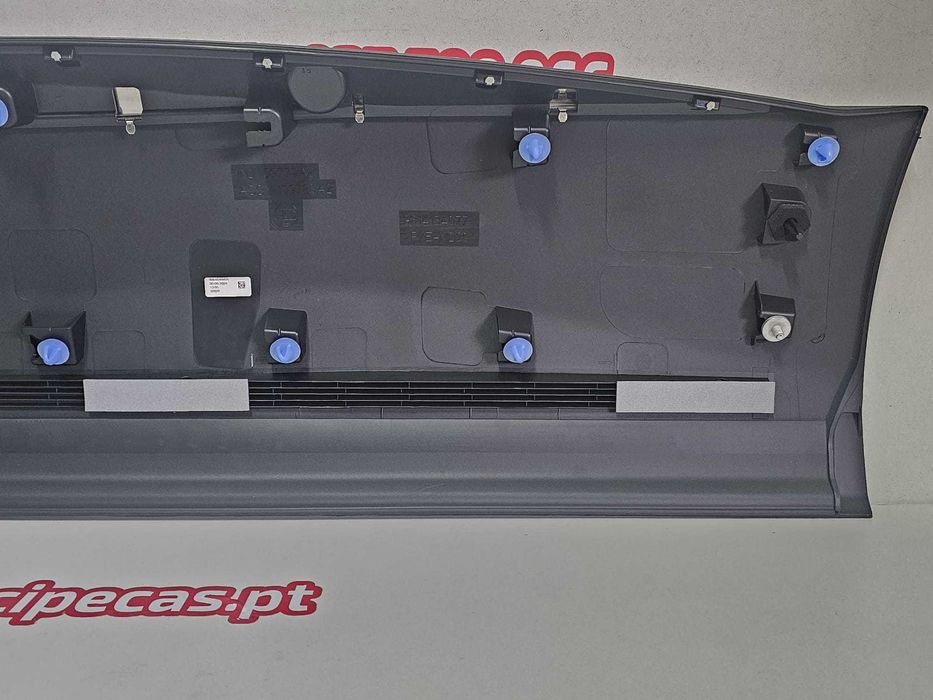 Friso Trás Direito Peugeot 5008 II | 130574