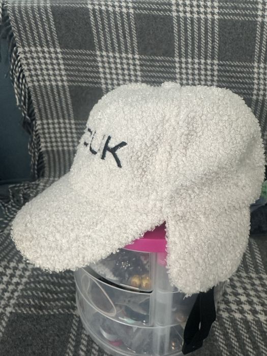 Шапка - кепка тепла FCUK