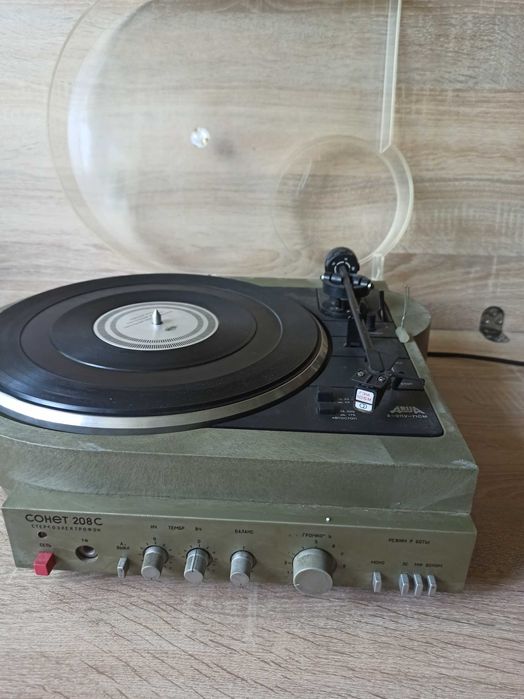 Проигрыватель винила РОБОЧИЙ Сонет-208 ГЗМ-105 БЕЗКОШТОВНА ДОСТАВКА