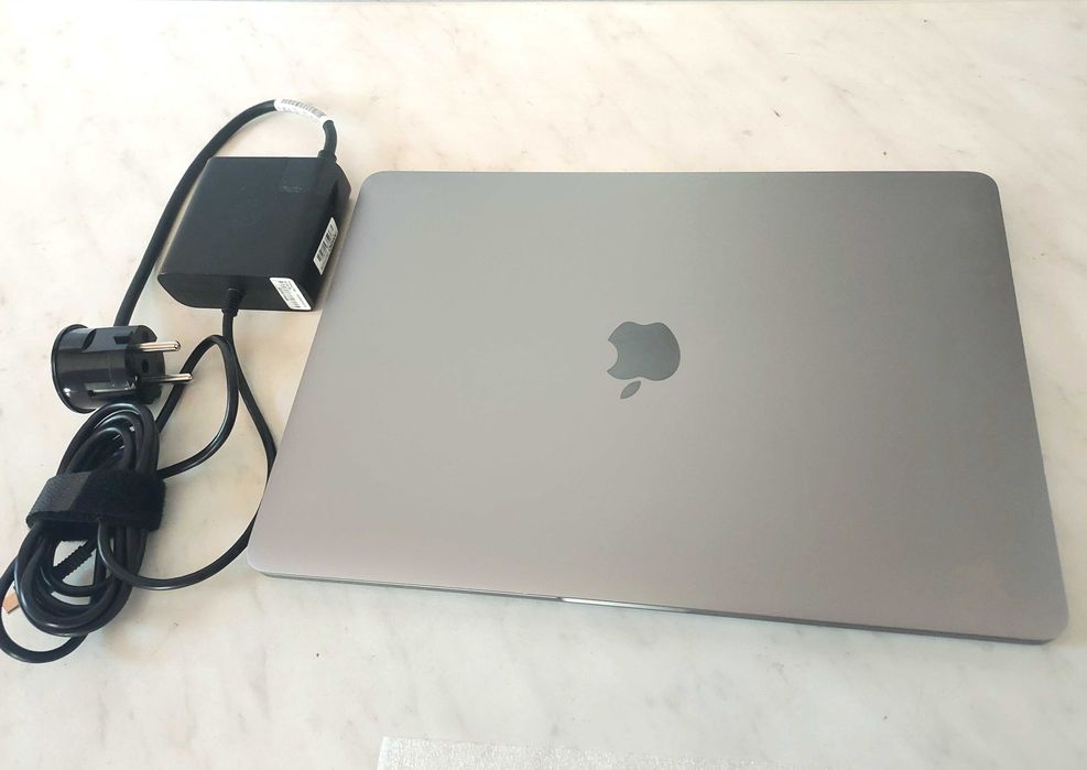 ‼️ macbook pro 13 model a-2251 rok 2020 i5 16gb 512ssd retina ‼️