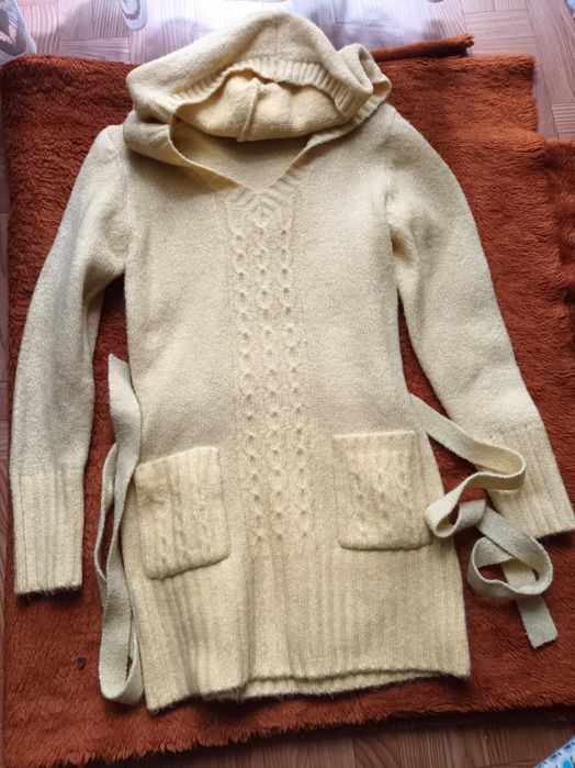 Wyprzedaz-Nowy sweter/tunika rozm.M/L kolor żółty-TANIO