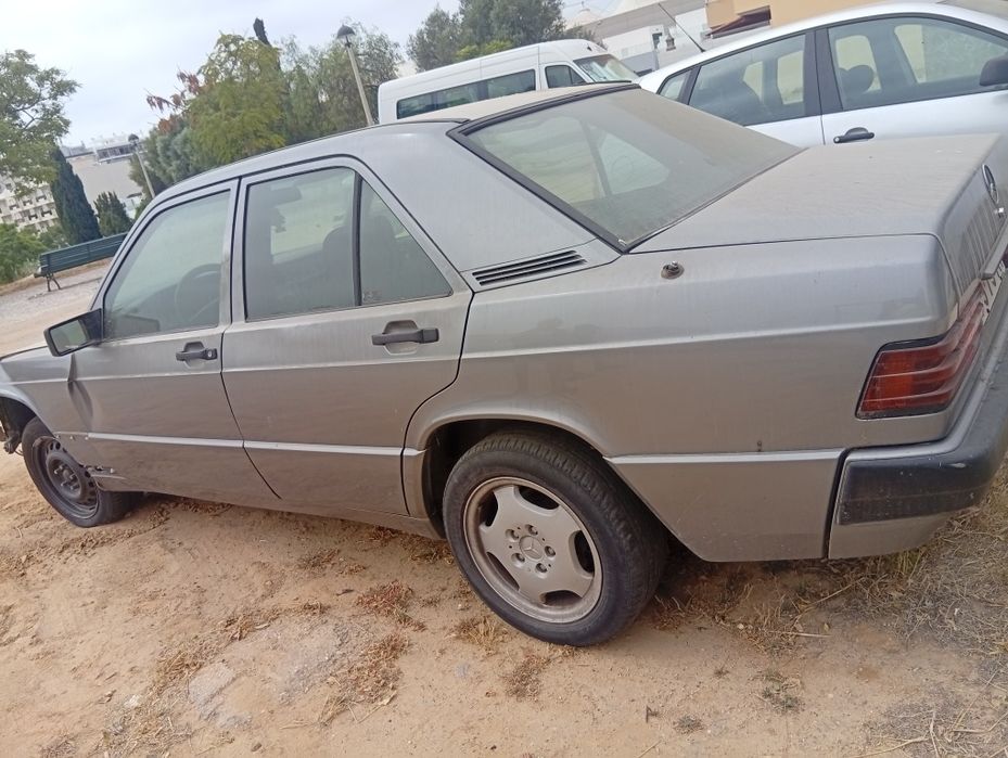 Mercedes Benz 190