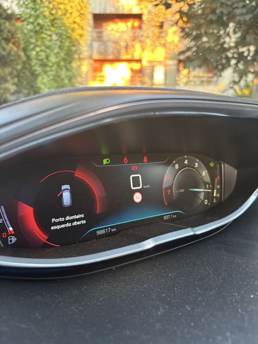 Peugeot 3008 1.2 puretech Active