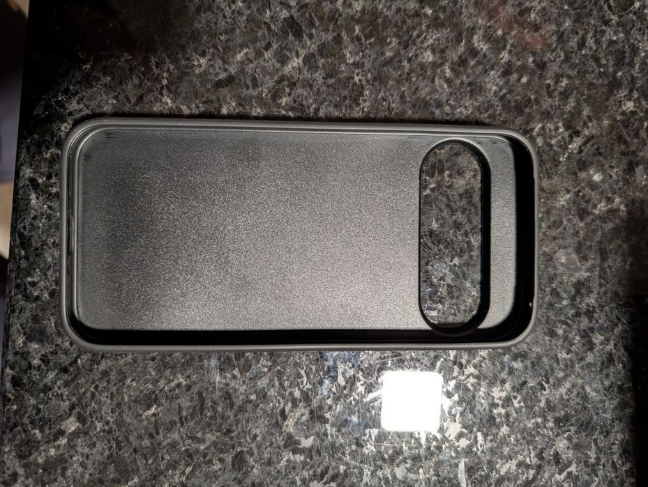 Google Pixel 9 Pro - Capa silicone com porta cartões
