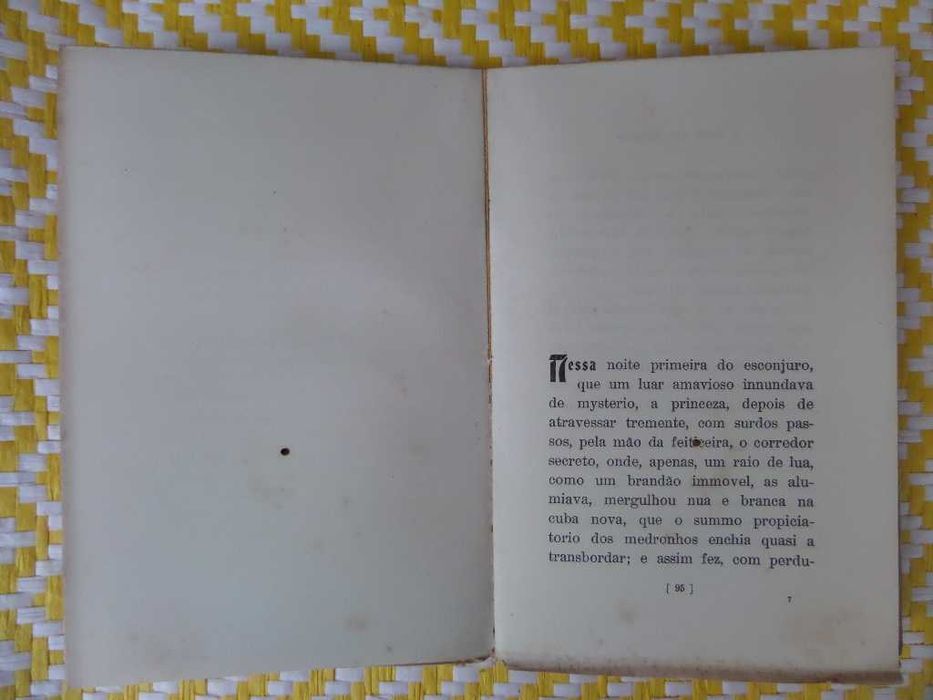 O gomil dos noivados - Manoel de Sousa Pinto