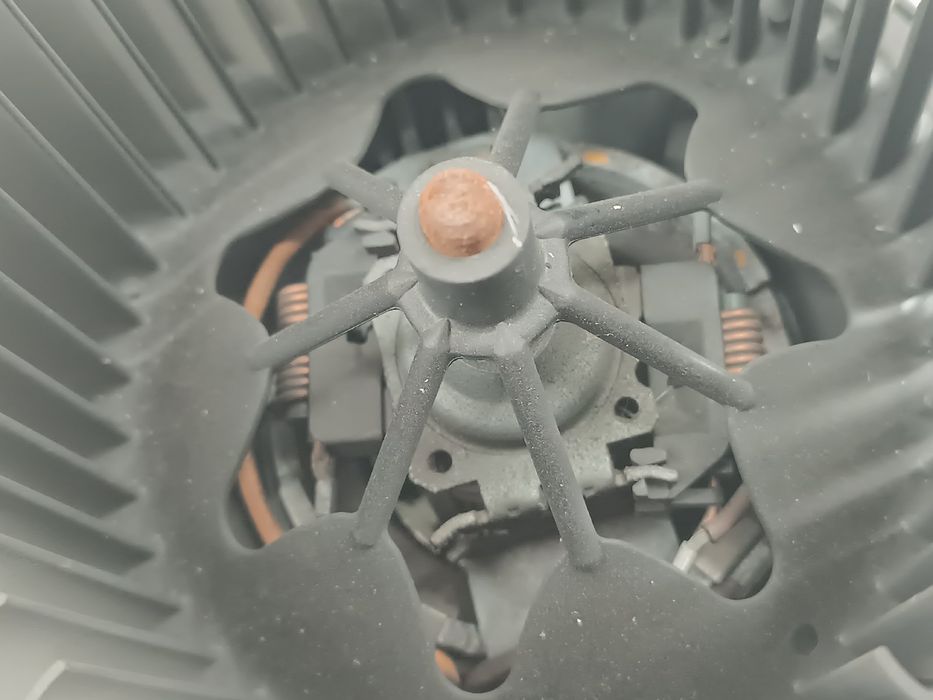 Motor de Sofagem - BMW 1 (E87) | 03 - 13
