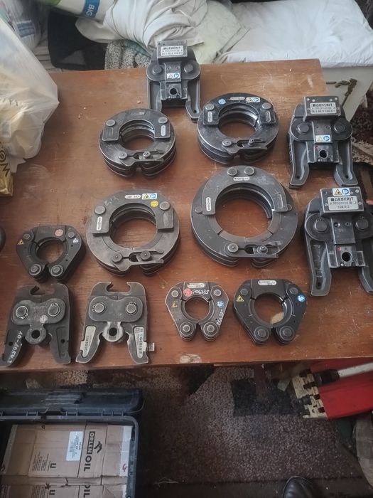 Szczęki,zaciski geberit rems  milwaukee