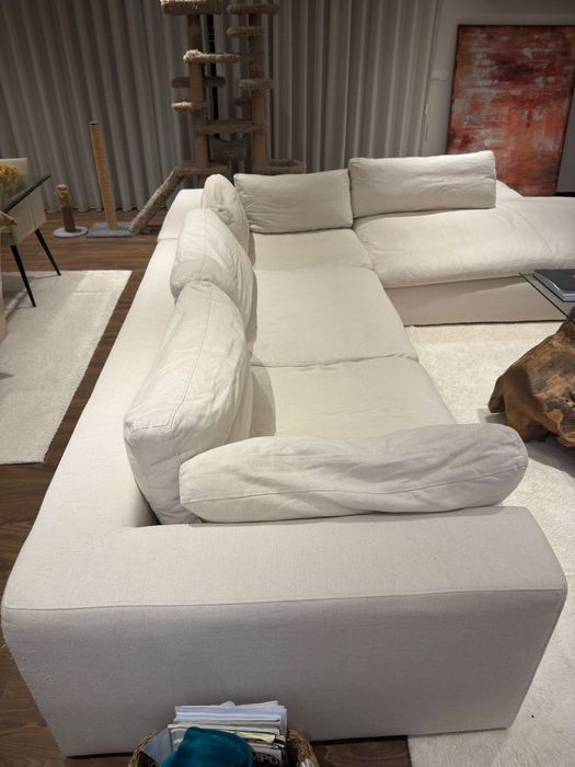 Sofá com chaise longue