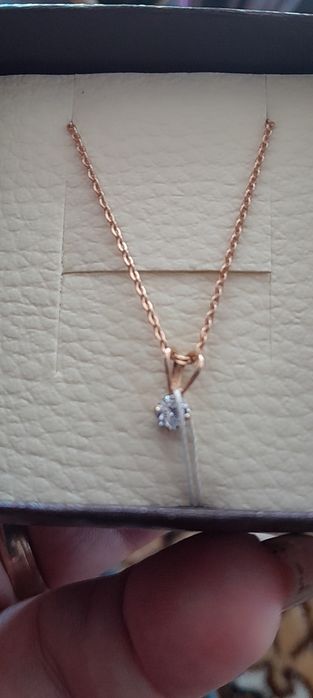 Золотий ланцюжок та кулон