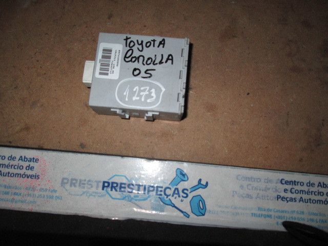 Centralina do fecho central TOYOTA Corolla Sedan (_E12_)