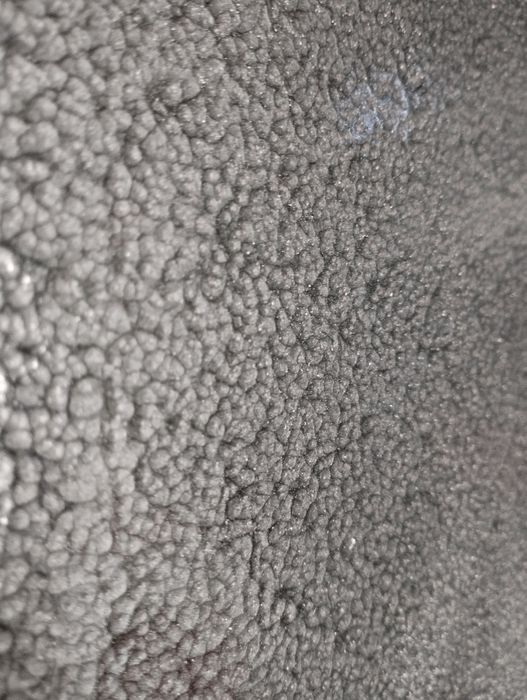 Продам металическую дверь