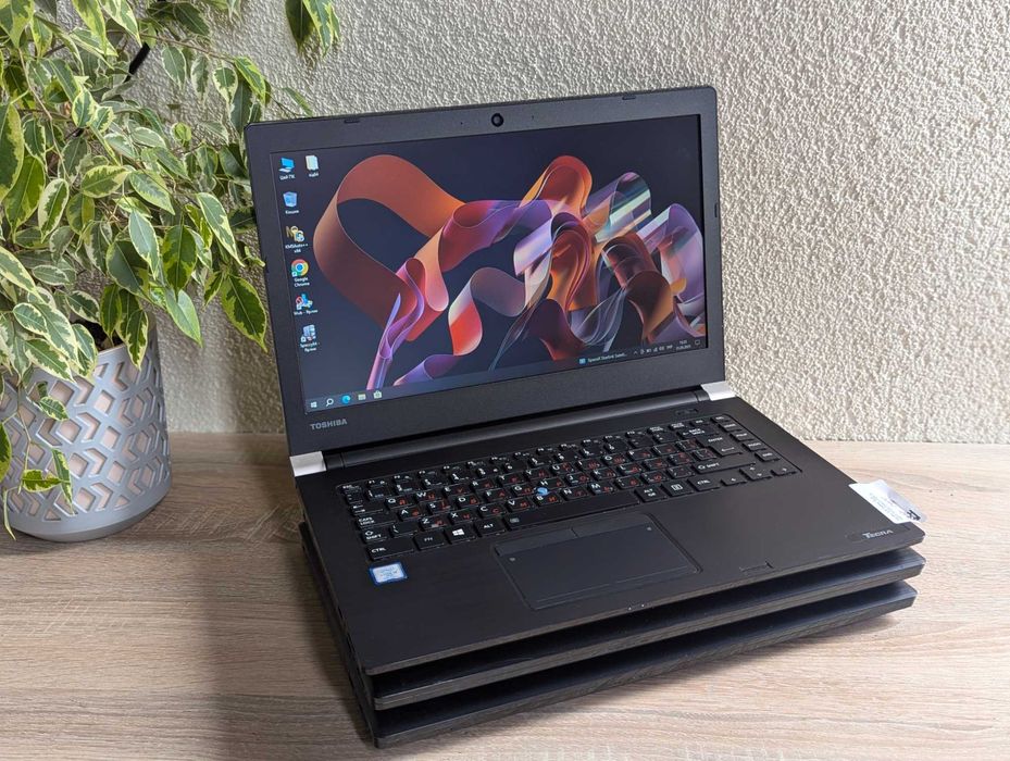 Ноутбук Б/В Toshiba Tecra A40-D/14/Core i5 7300U/8 GB /SSD 128(T93)
