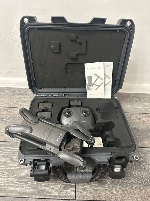 Квадрокоптер Parrot Anafi SE  з тепловізором