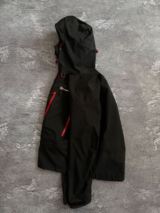 Вітровка Berghaus Gore-tex