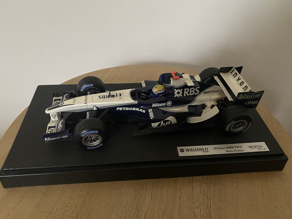 Hot Wheels BMW FW27 Williams F1 Mark Webber 1:18