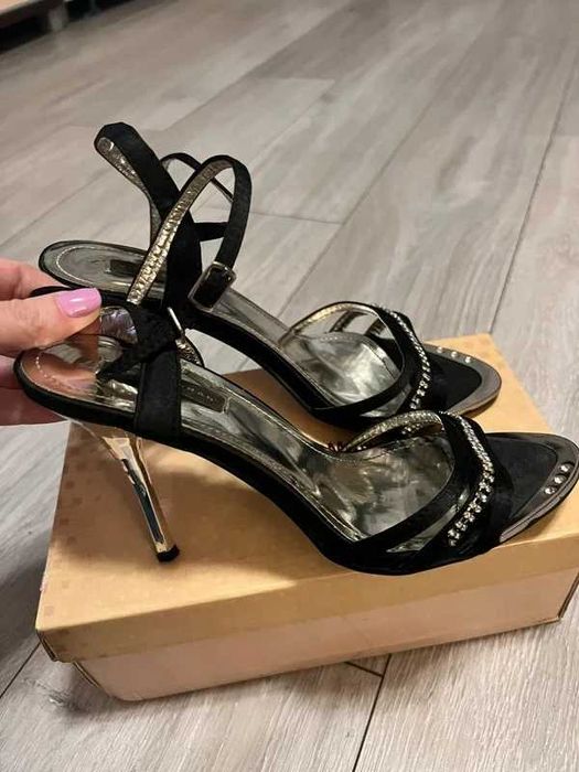 Czarne sandałki na szpilce, srebrny obcas, buty damskie 39