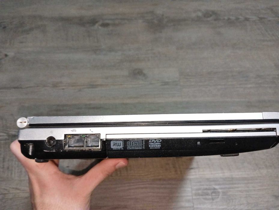 HP EliteBook 2570p i5-3210M 12,5'' 4GB 300GB HDD