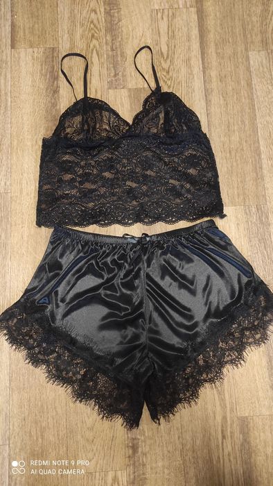 Еротична білизна