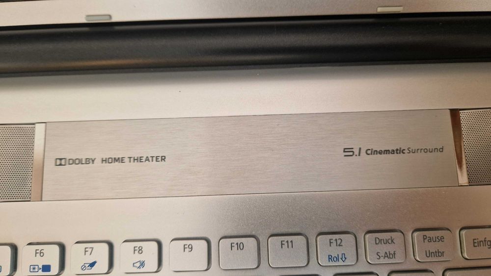 Laptop Acer Aspire Ethos audio 5.1 Intel i7 32GB ram 1TB SSD