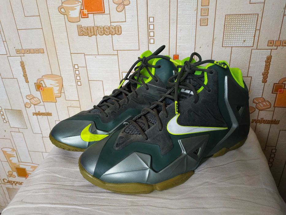 Кроссовки фірмові баскетбольні Nike LEBRON 11 'DUNKMAN' р-р 40 (25 см)