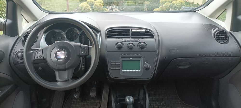 Sprzedam samochód Seat Altea 1.6 benzyna+gaz 2006r przebieg 144000tys km