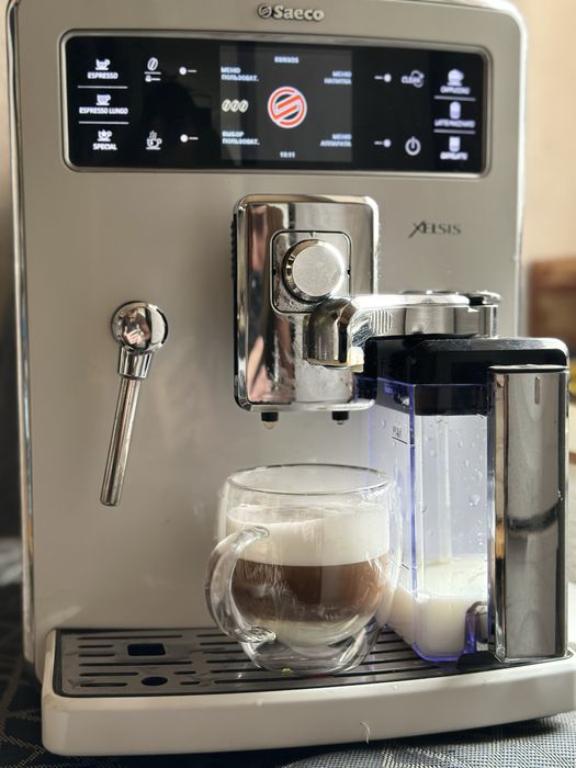 Кофемашина Saeco Xselsis