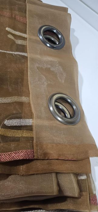 Cortina 3.40×2.30 cm