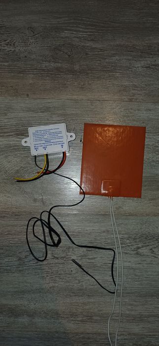 Mata grzewcza 12x10cm 12w +sterownik 12v