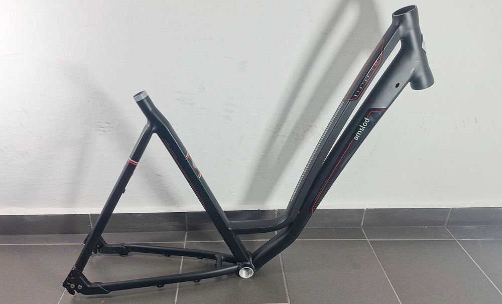 Rama rowerowa do roweru damka damska aluminiowa pod koła 28 cali nowa
