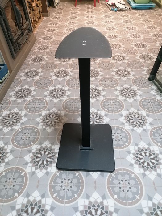 Móvel para TV com  sistema hi-fi
