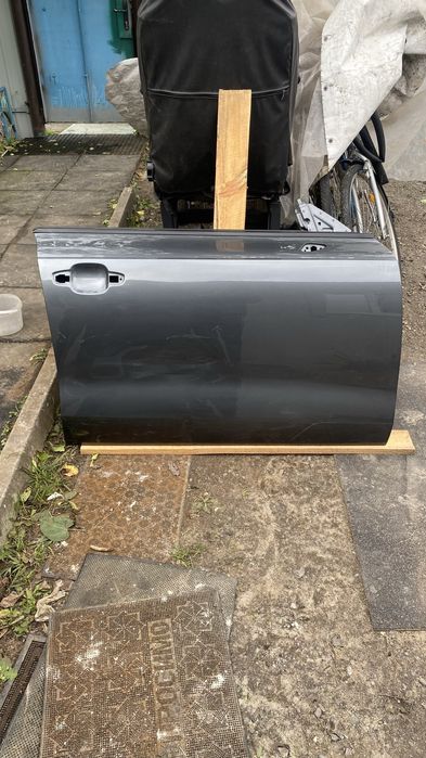 Передня права дрерка audi A7 2016 р.